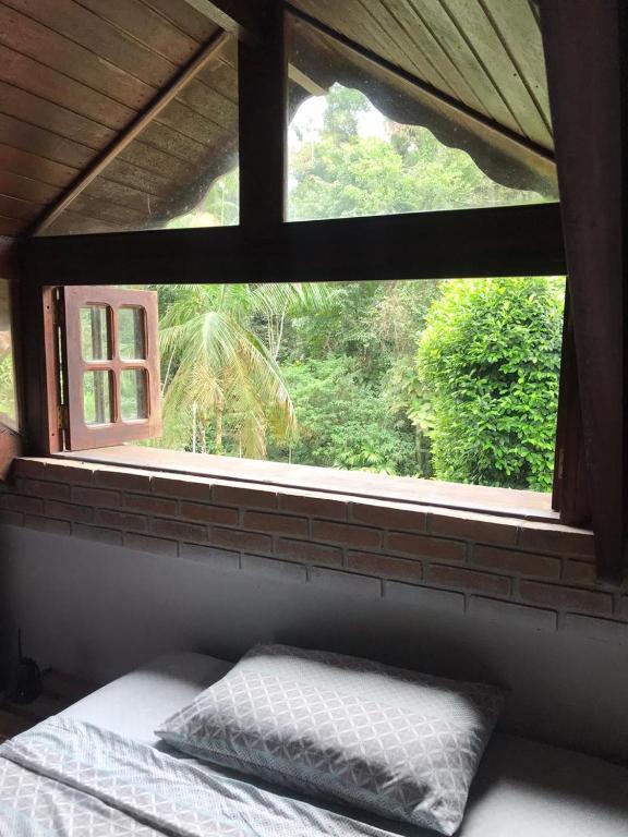  Casa Ampla com Piscina e Piscina Natural.