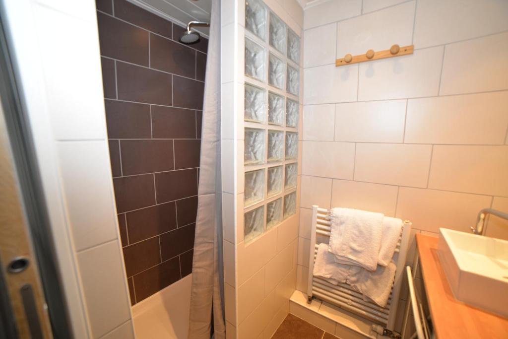 Le CAVEAU – photo 13