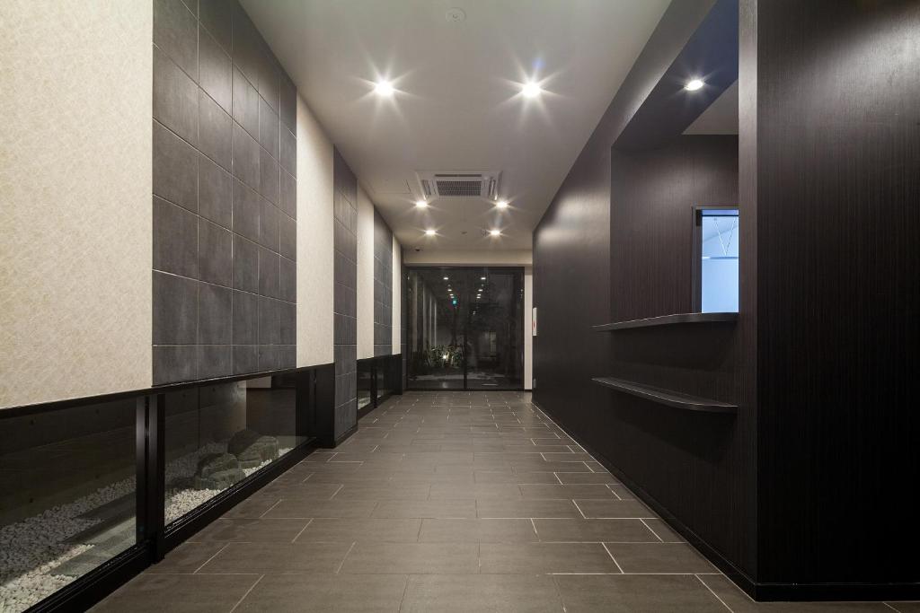 広島市にあるHOTEL SUITE HIROSHIMA YOKOGAWAのギャラリーの写真