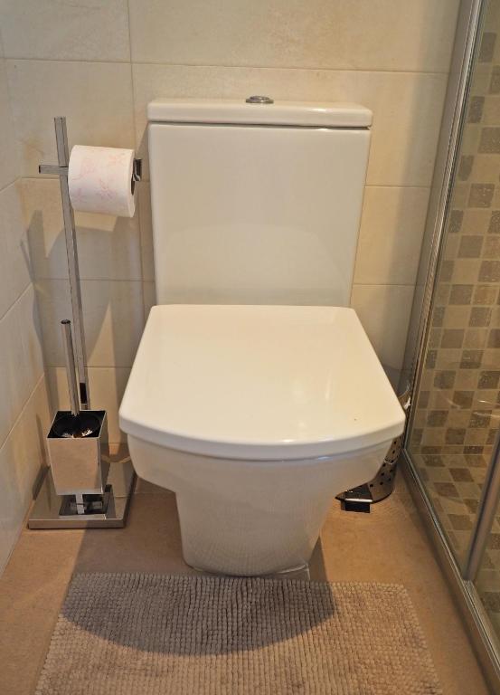 Kúpeľňa v ubytovaní Luxe vakantieappartement aan de jachthaven van Altea met frontaal zeezicht