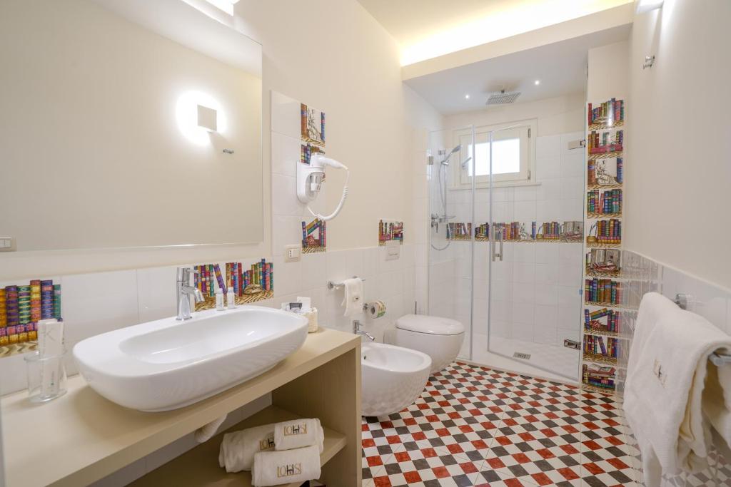 Koupelna v ubytování Suite Hotel L'Oasi di Riaci