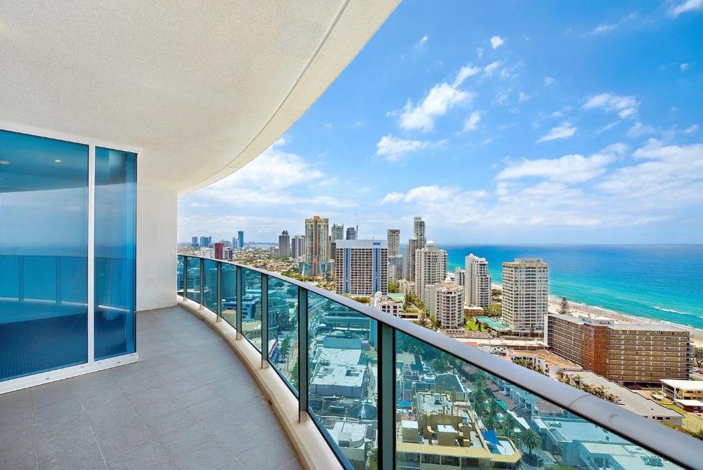 H Luxury Residence Apartments - Holiday Paradise - Luxury Two-Bedroom Apartment With Ocean Views