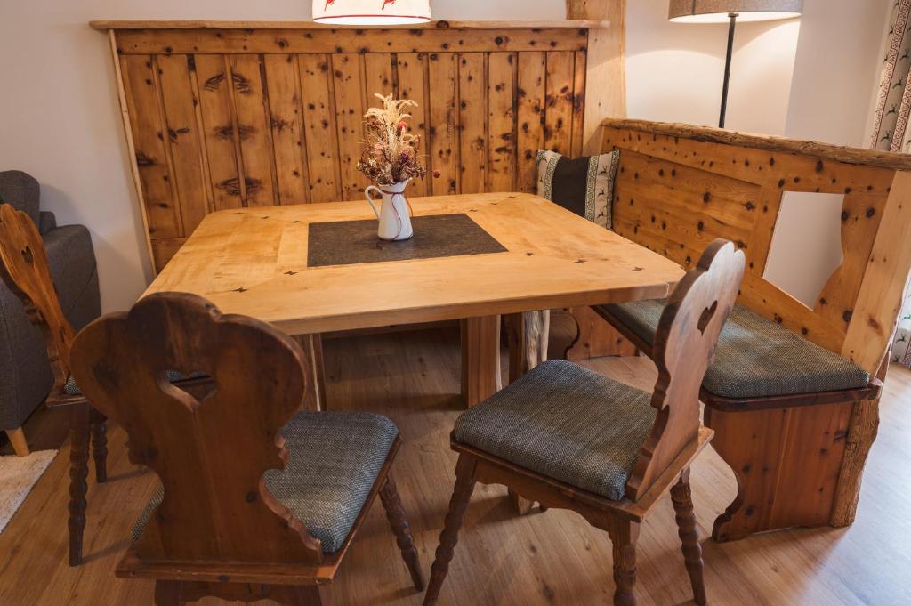 Posezení v ubytování Ferienwohnungen Villa Salzweg