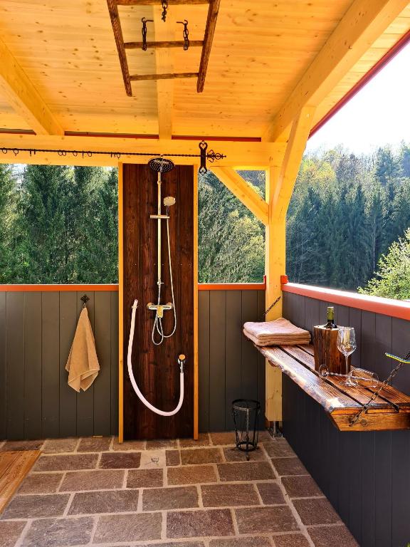 Balkón alebo terasa v ubytovaní Ferienhaus Winzerhaus Südsteiermark