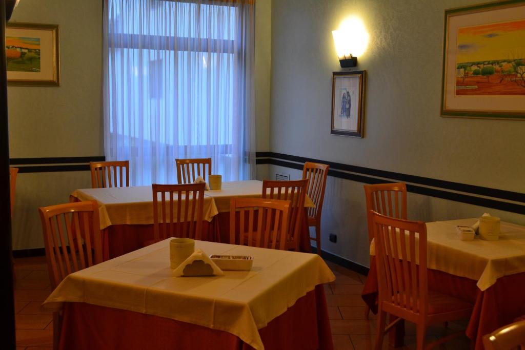 Restaurace v ubytování Hotel Astoria