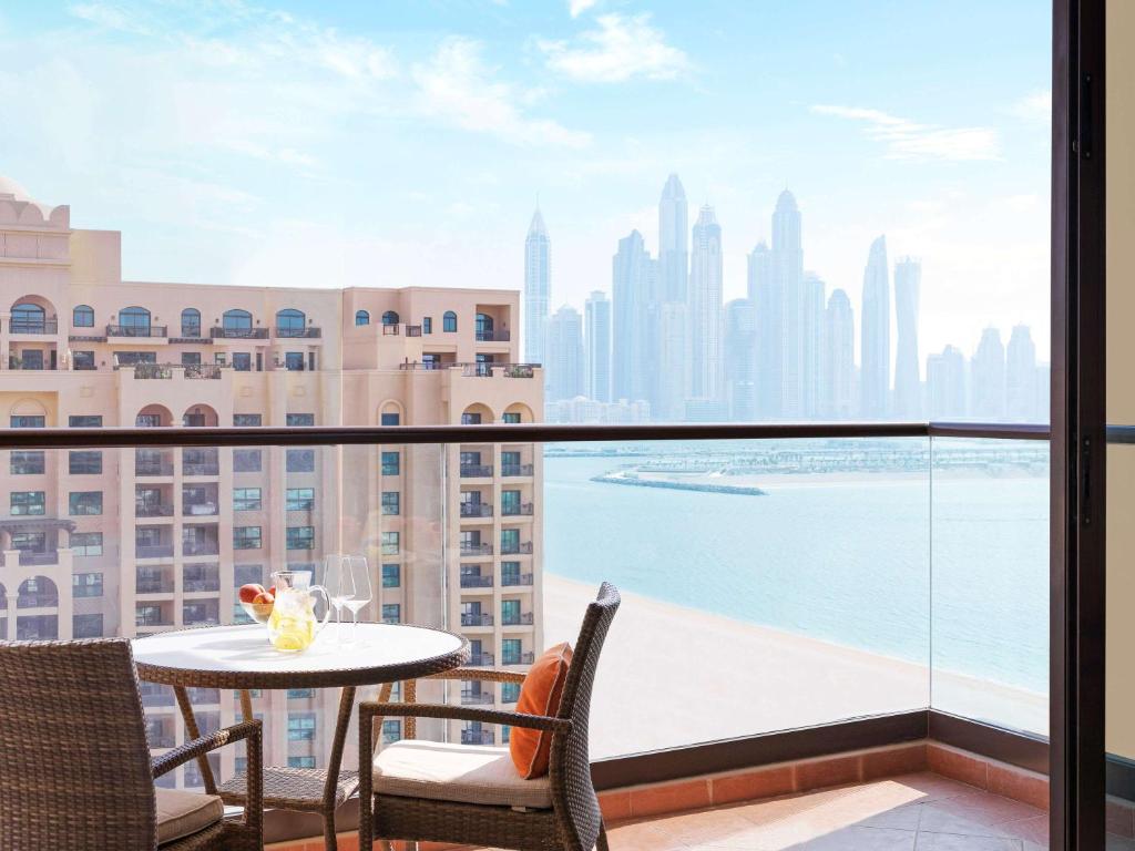 Fairmont The Palm - 