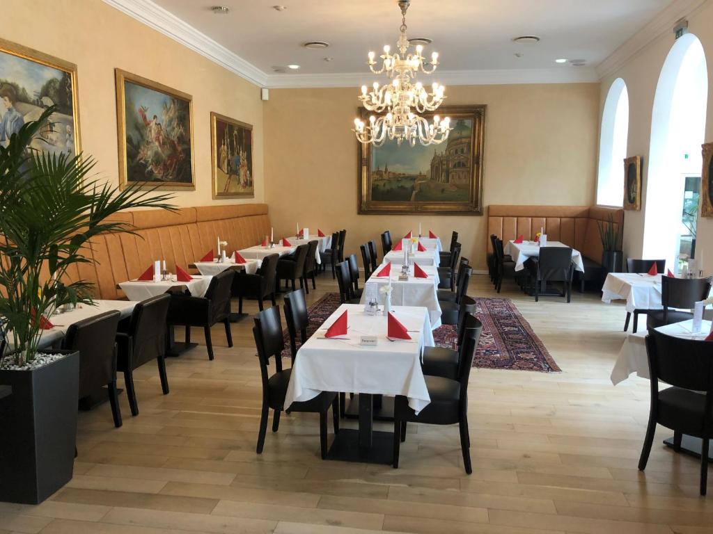 Restaurace v ubytování Hotel Sacher Baden