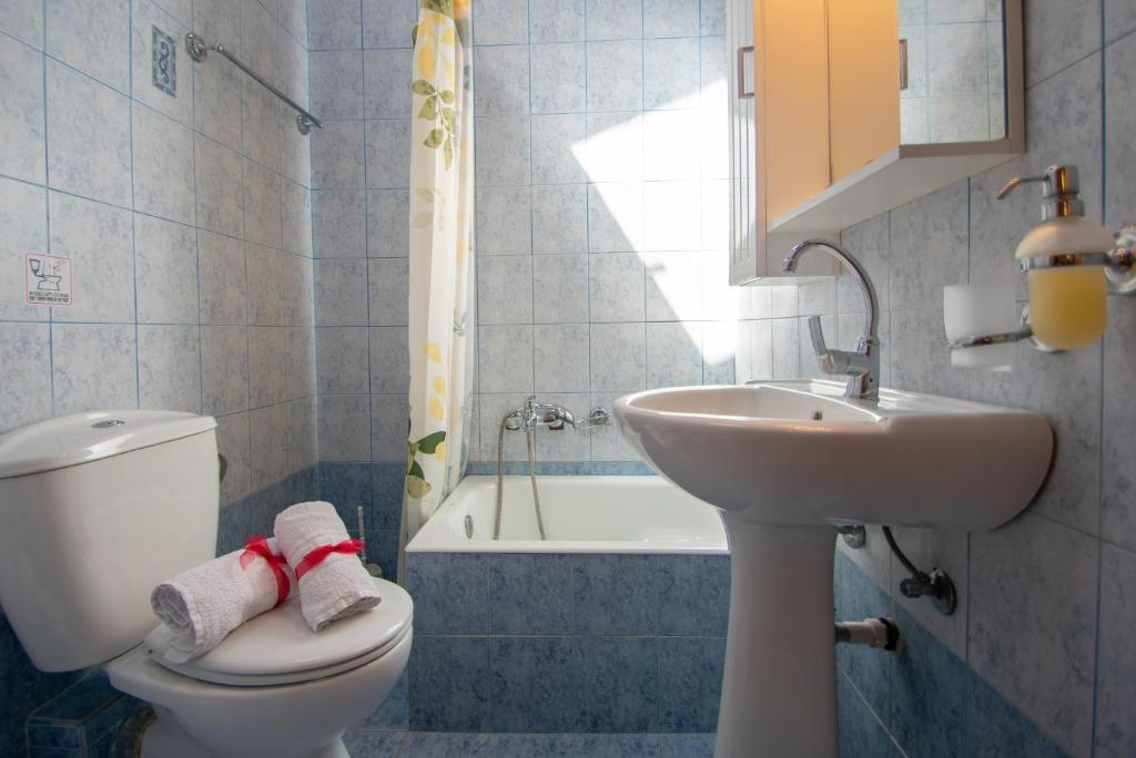 Koupelna v ubytování Ammos Zante Villas