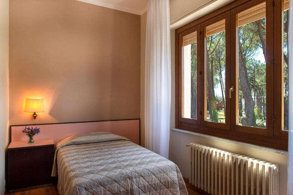 Hotel Villa dei Pini - Deluxe Single Room