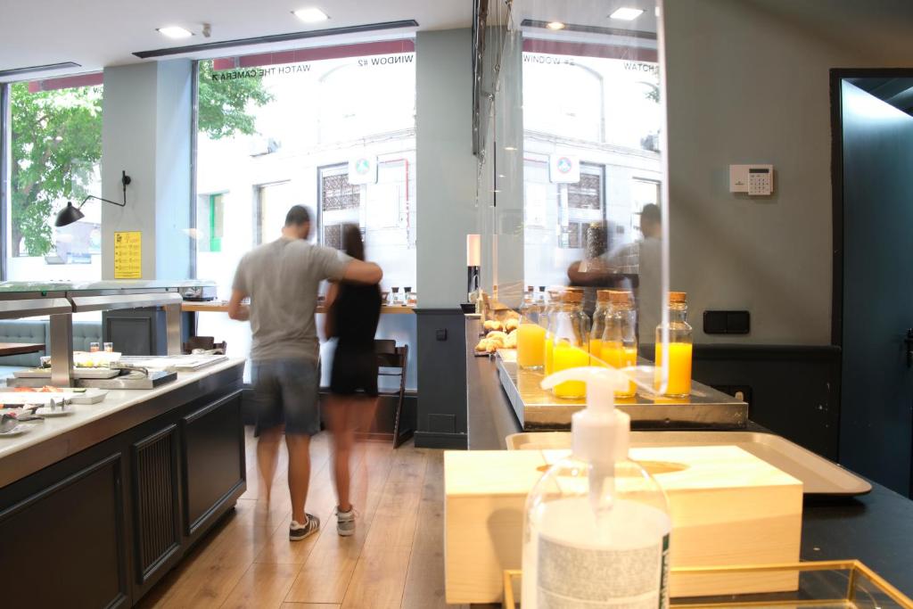 Clientes alojados en Petit Palace Triball