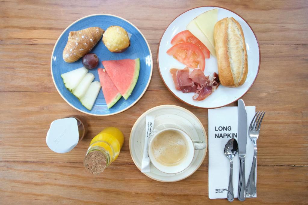 Petit Palace Triball - Resim 15