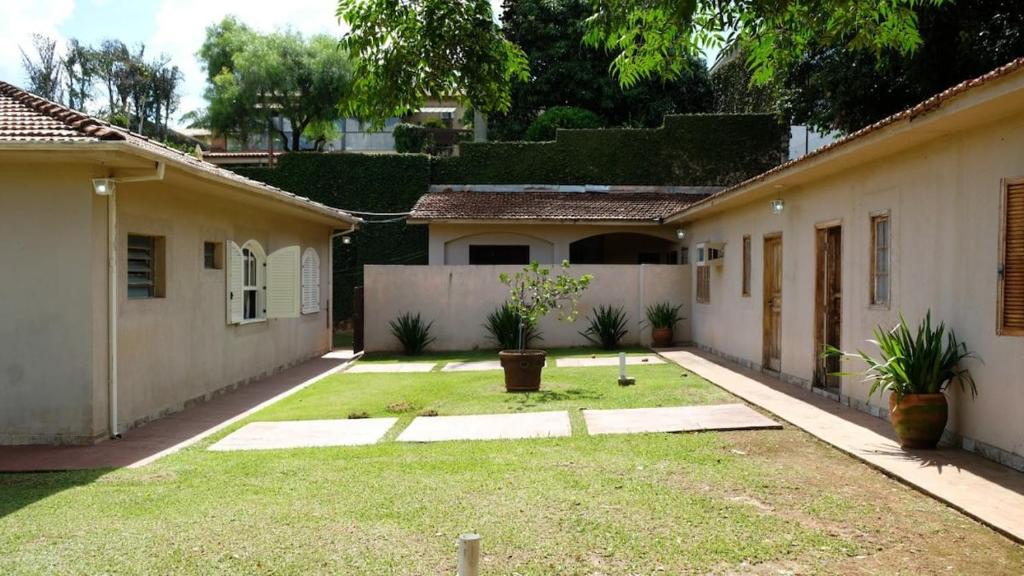  Casa Circuito das Águas Amparo-SP