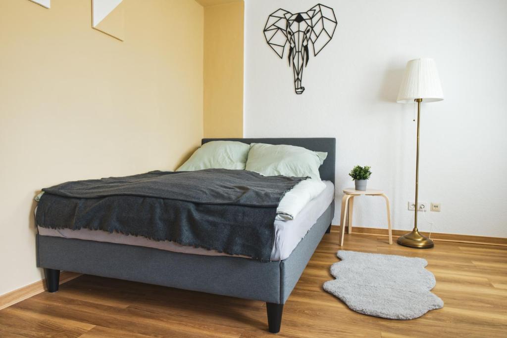 FullHouse - Halle - T28 - Elephant Apartment