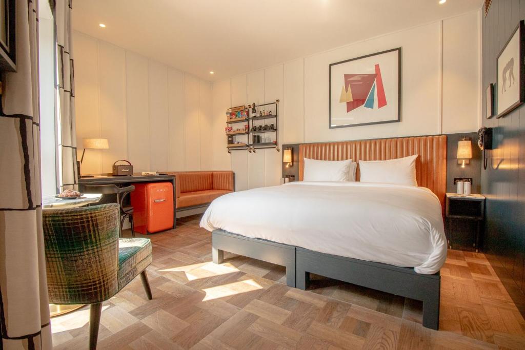 The Dean Cork - Resim 41