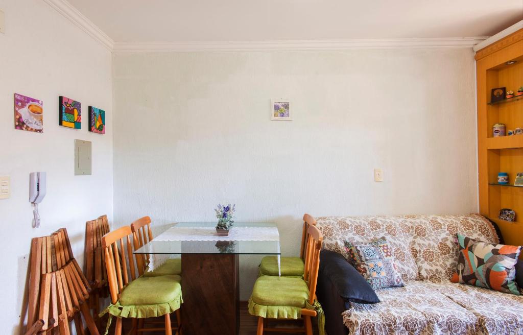  CENTRO DE CANELA APARTAMENTO PARA ATÉ 4 PESSOAS - Portinari