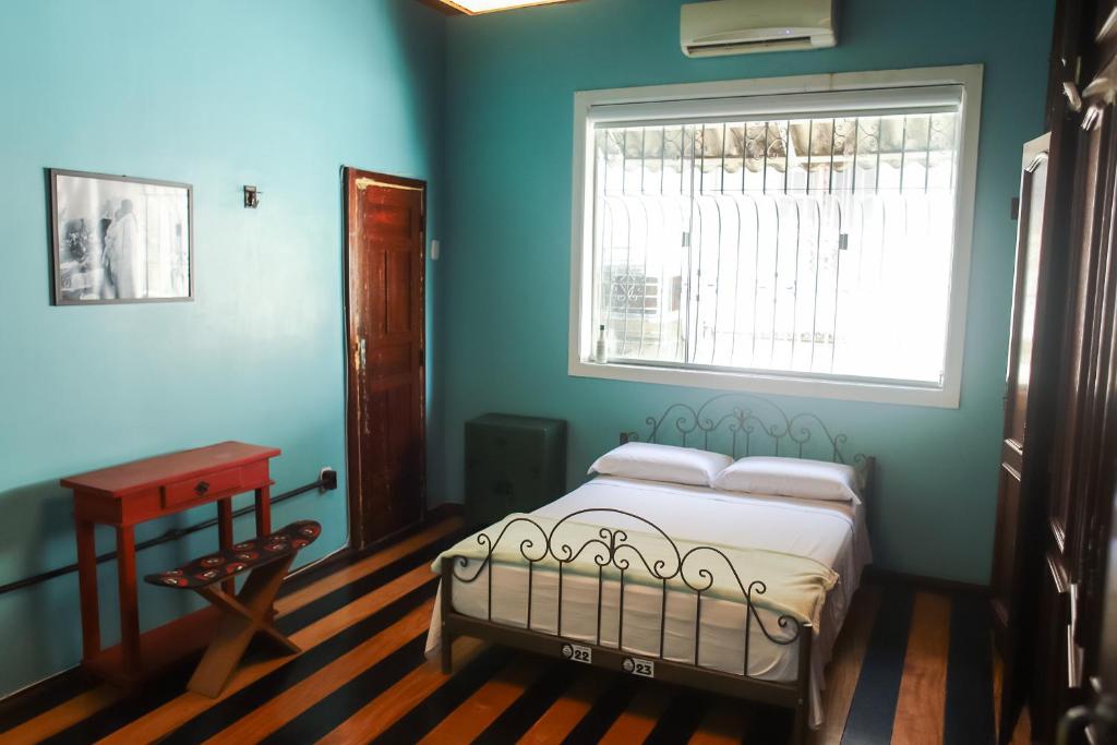  OVibe Hostel & Arts