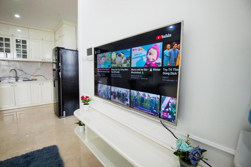 TV/trung tâm giải trí tại Hanoi D'Capitale Luxury Serviced Apartment