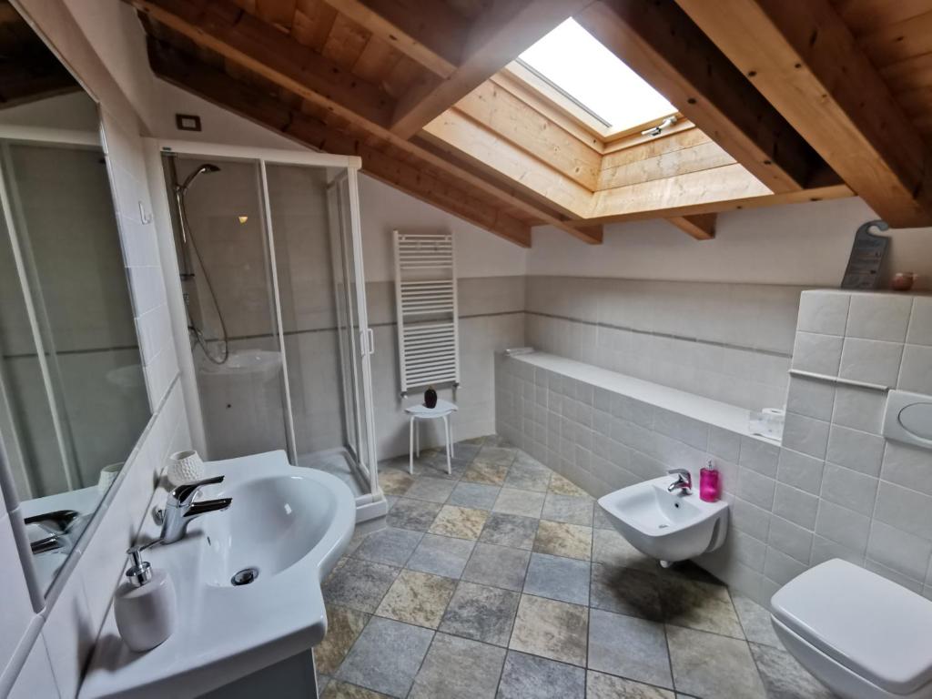 Kylpyhuone majoituspaikassa Le Fiabe