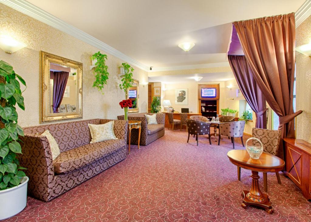 Hotel Hoffmeister - Resim 3