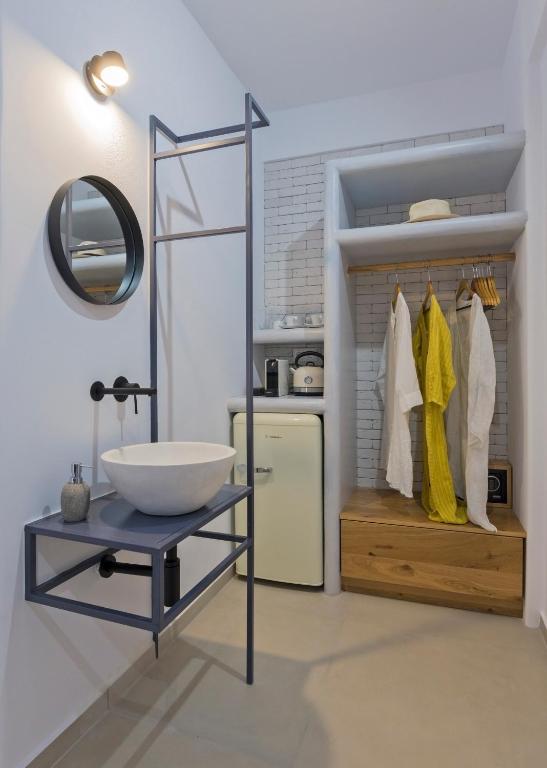 Koupelna v ubytování Ihthioessa Boutique Hotel