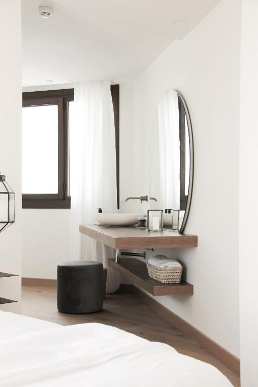Koupelna v ubytování La Ermita Suites - Único Hotel Monumento de Córdoba