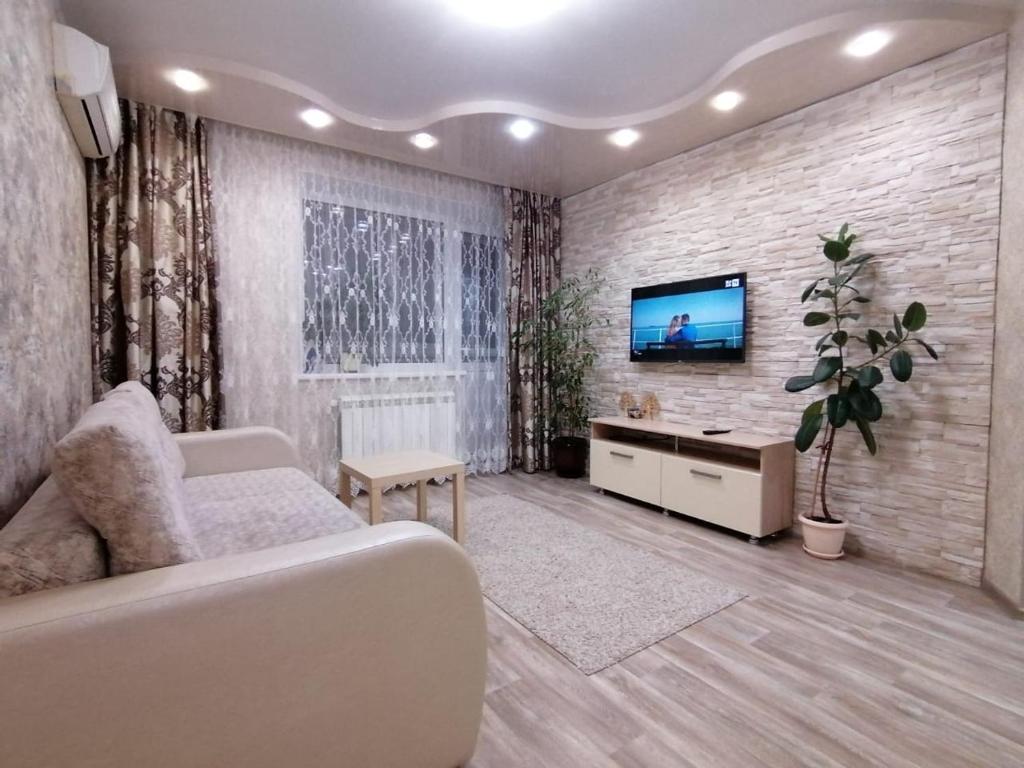 Apartment on Mira 75