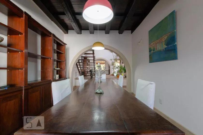  Casa da pedra do sal