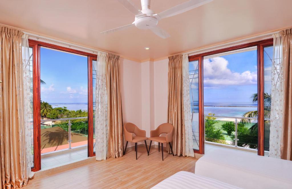 Sunrise Beach - Chambre Triple Deluxe Avec Vue Sur La Mer