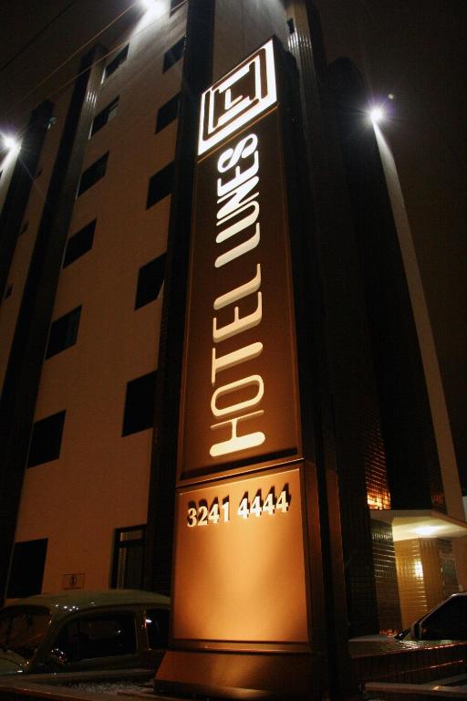 Hotel Lunes