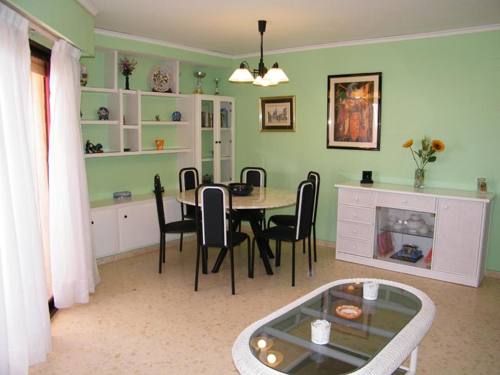 Posezení v ubytování APARTAMENTO SALINAS IV 9º, Mnostrum Playa de Gandía EXCLUSIVO FAMILIAS