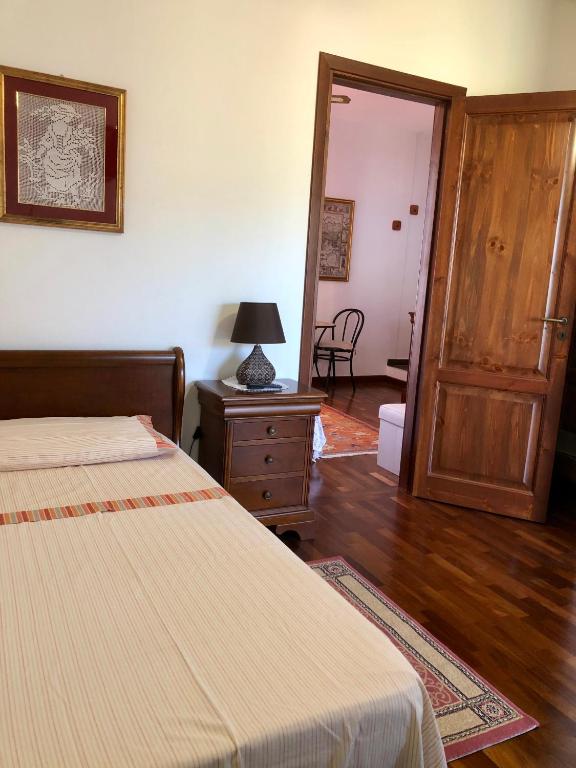 B&B Roomantic & Piscina Idromassaggio - 16