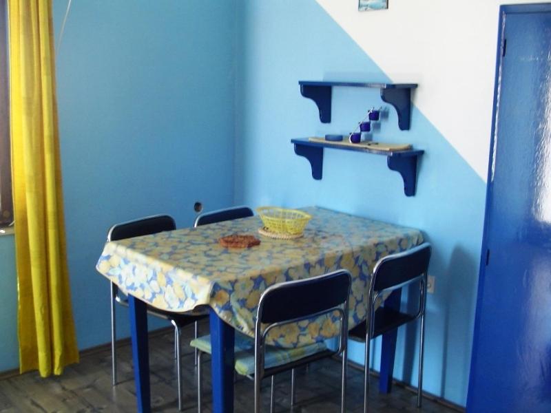 Fotografia z galérie ubytovania Apartment in Pakoštane with sea view, balcony, WiFi (3539-2) v Pakoštane