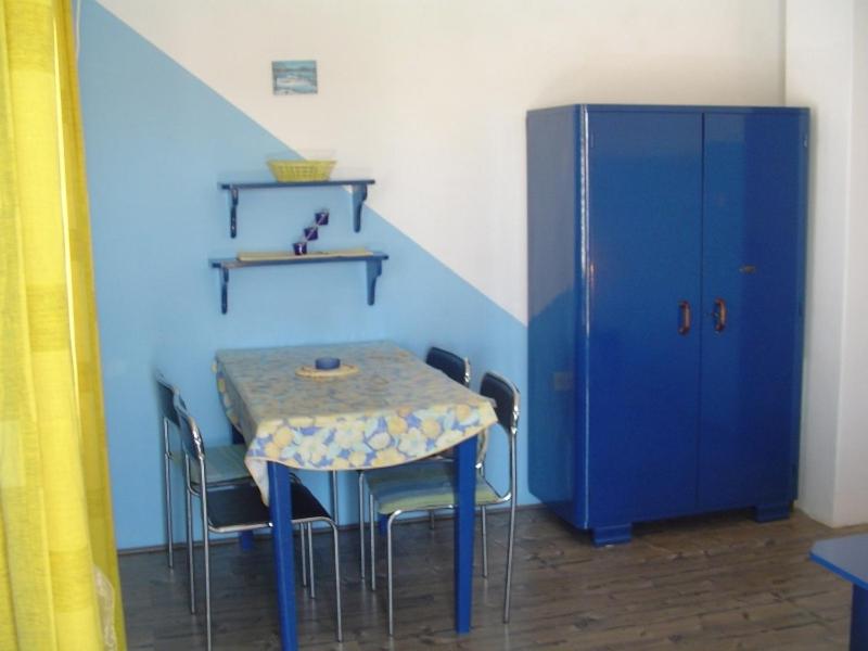 Fotografia z galérie ubytovania Apartment in Pakoštane with sea view, balcony, WiFi (3539-2) v Pakoštane