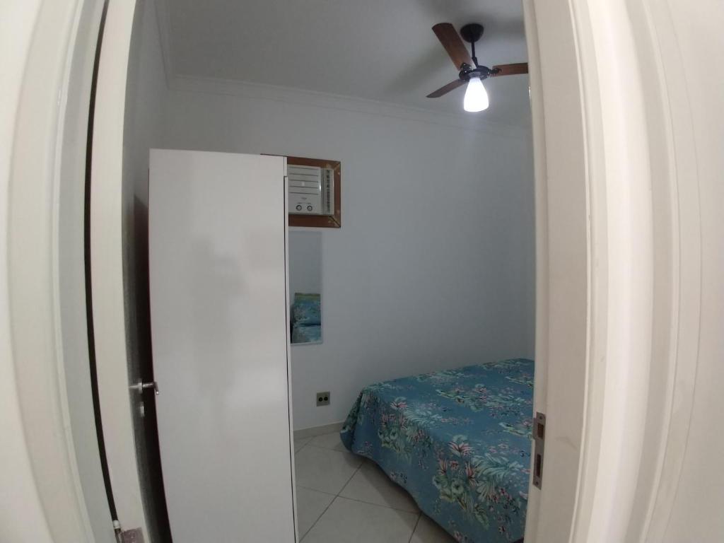  Apartamento Temporada/ 2 quartos / Confortável/ Itaparica/Vila Velha / ES spaçoso Wifi - Ar- Cozinha - Estacionamento