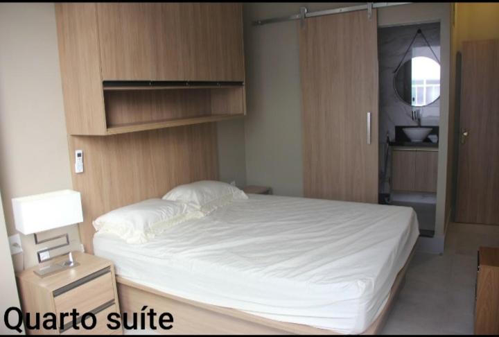  LINDO apartamento reformado 2 min da praia de Copa