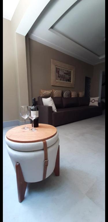  LINDO apartamento reformado 2 min da praia de Copa