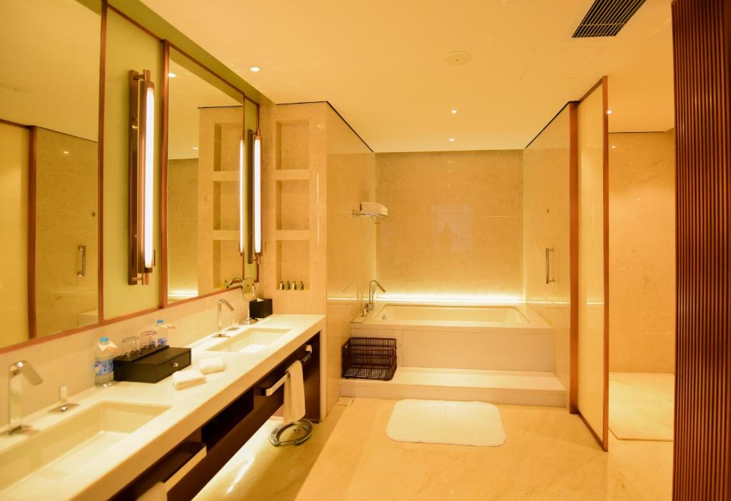 Wuxi Yew Resort - Deluxe Suite