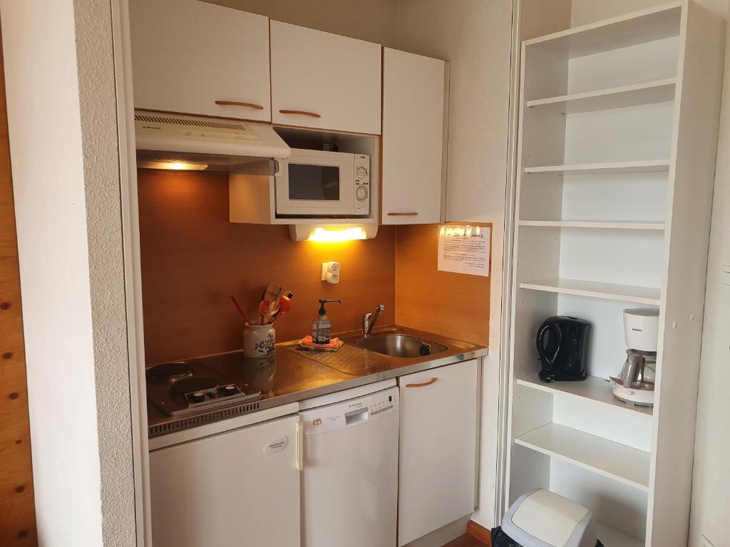 Appart'Hôtel LIDO au bord de l'eau - 5