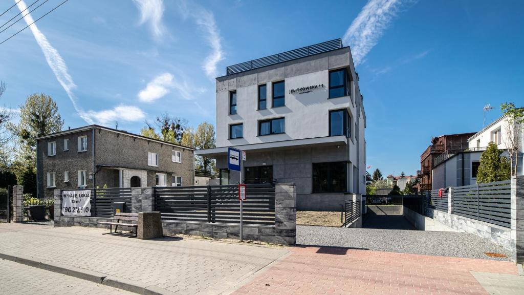 Budova, v ktorej sa apartmán nachádza