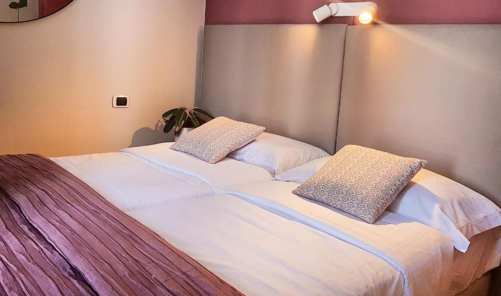 View of 46 Stunning Luxury Penthouse Designs with Sky-High Style