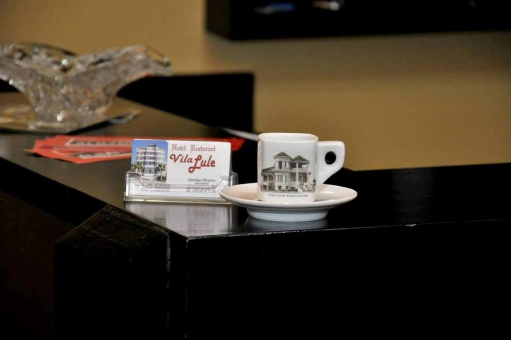Příslušenství pro přípravu čaje a kávy v ubytování Hotel Vila Lule