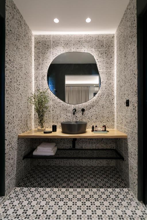Iphimedeia Luxury Hotel & Suites - One-Bedroom Suite