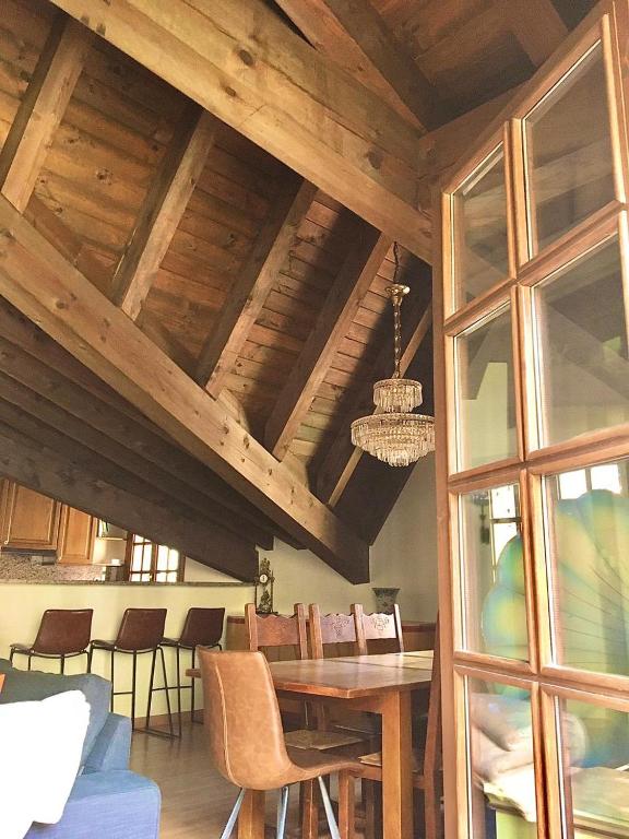Зображення з фотогалереї помешкання Cases de Canillo-Casa Sant Joan de Caselles HUT1-7955 у місті Канільйо