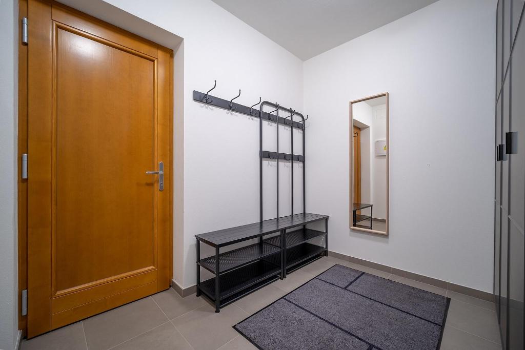 Łóżko lub łóżka w pokoju w obiekcie Apartmán Lipnoport