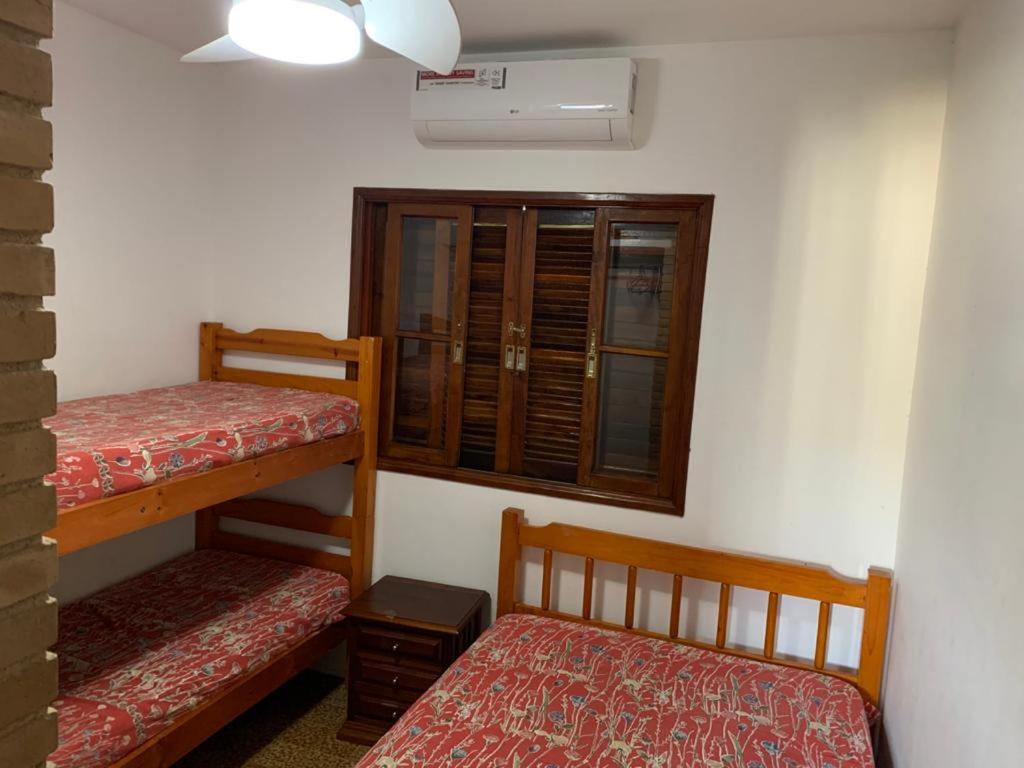  Casa espaçosa perto da praia com ar condicionado