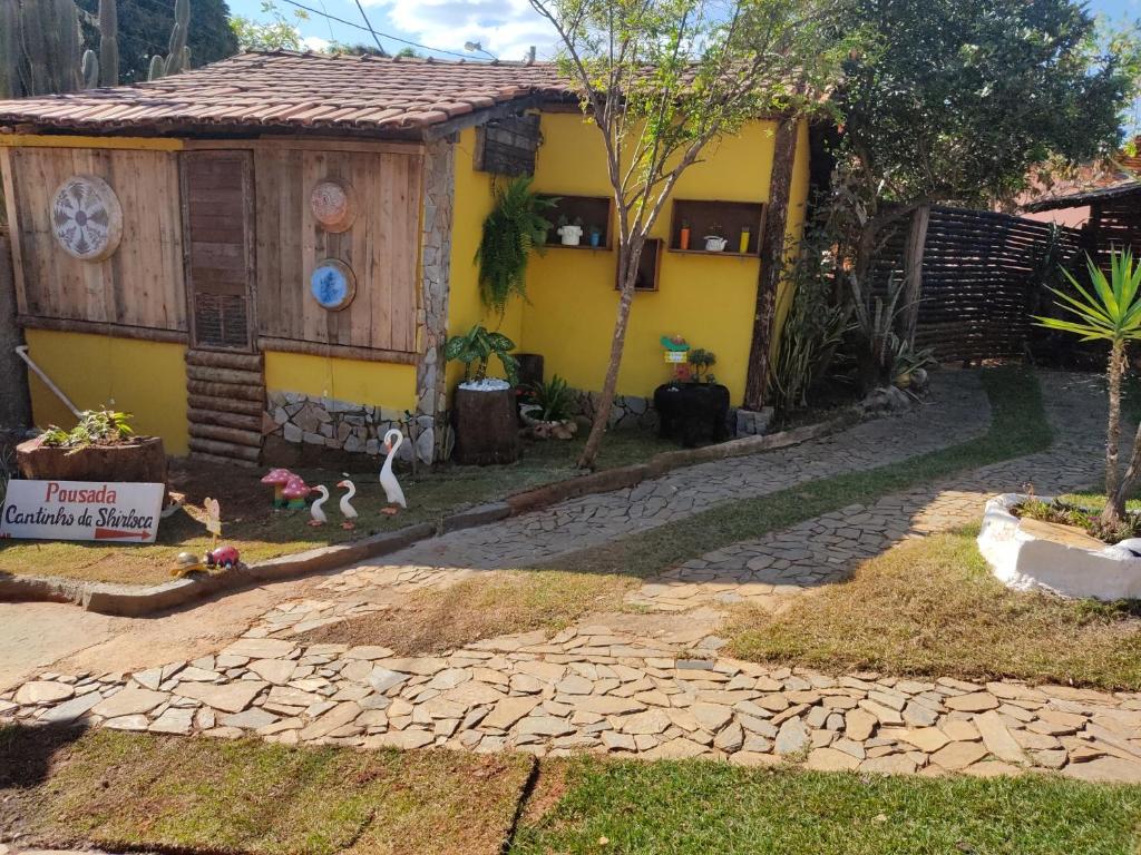  Pousada Cantinho da Shirloca
