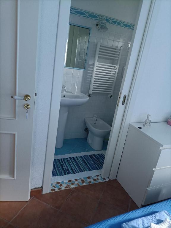Koupelna v ubytování Il carrubo B&b