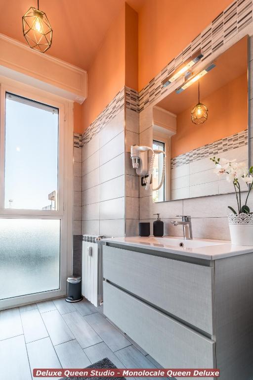 4 Star Bologna Train Station - Self Check-In - Resim 22