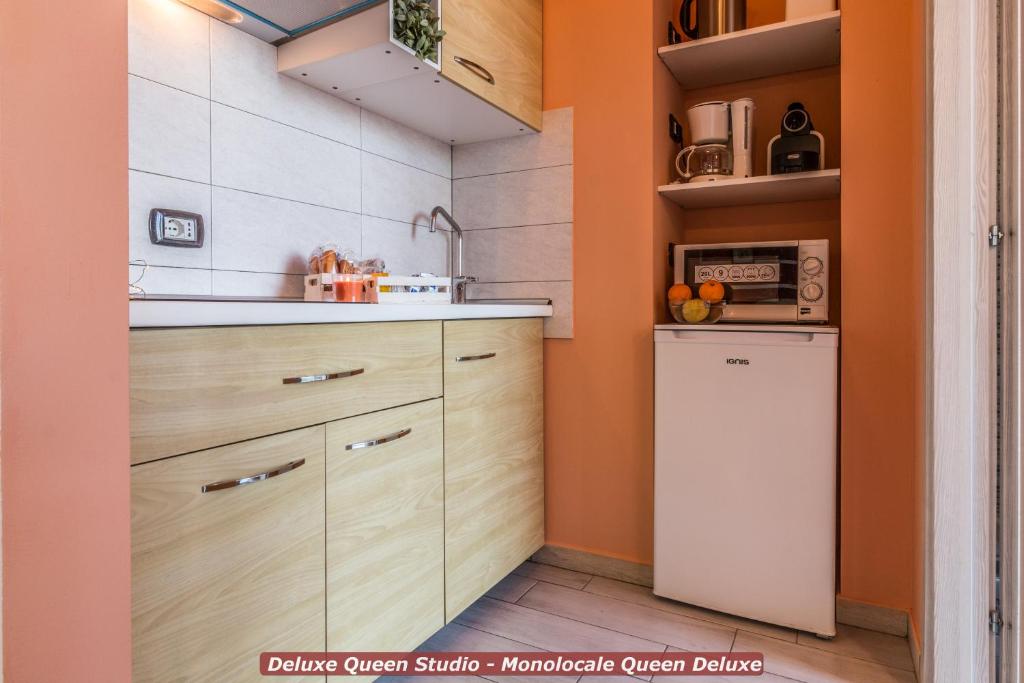 4 Star Bologna Train Station - Self Check-In - Resim 27