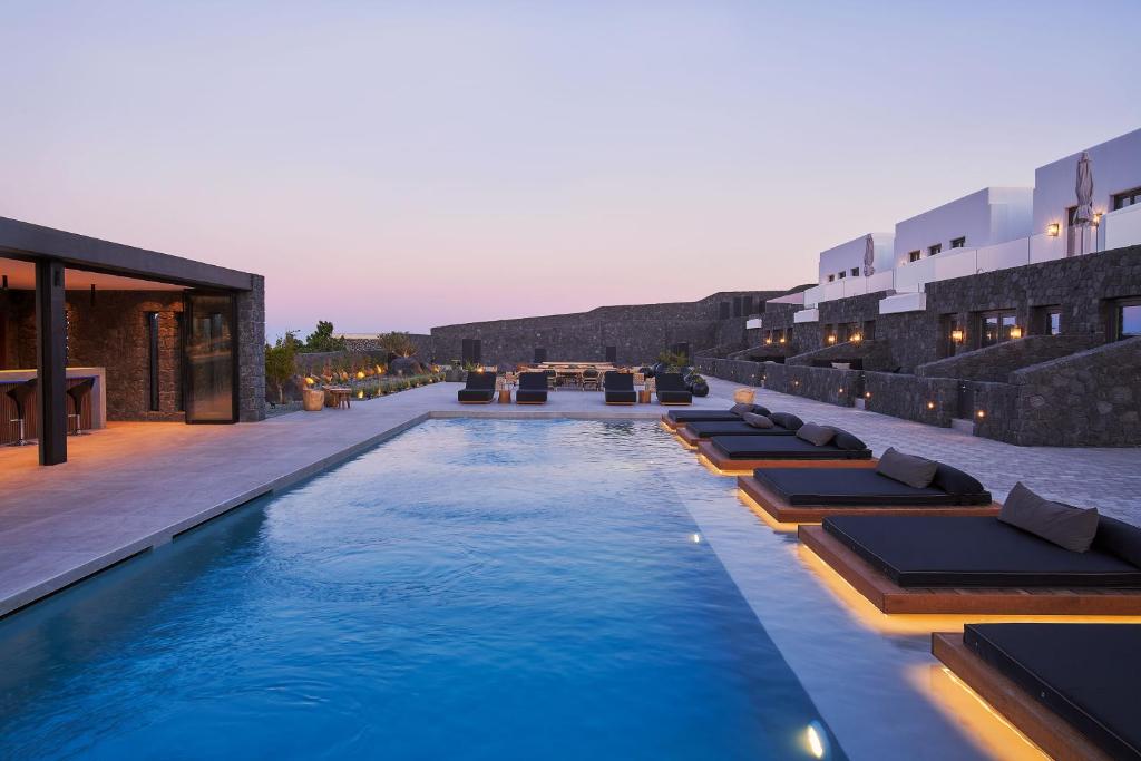The swimming pool at or close to SantAnna Luxury Suites